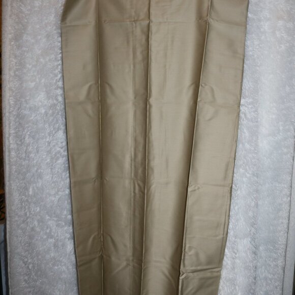 Dreamfit bronze called Truffle pillowcases set of 2 41x21 - Picture 2 of 5